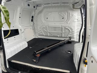 Fiat Fiorino 2016-thumb-19