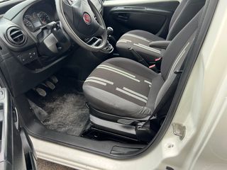 Fiat Fiorino 2016-thumb-21