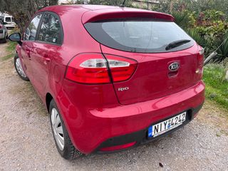 Kia Rio 2013 1,4 Diesel-thumb-6