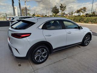 Kia XCeed 2022 1.5 160hp 48V HYBRID OPTIMUM-thumb-6