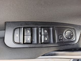 Kia XCeed 2022 1.5 160hp 48V HYBRID OPTIMUM-thumb-10