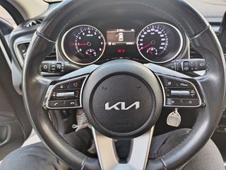 Kia XCeed 2022 1.5 160hp 48V HYBRID OPTIMUM-thumb-13