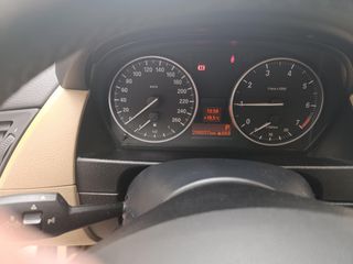 Bmw X1 2011 SDRIVE18I AUTOMATIC-thumb-8