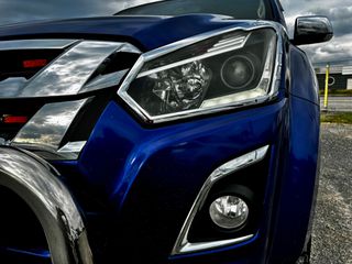 Isuzu D-Max 2018 LS *AYTOMATO 1.5KAMΠΙΝΑ 1.9D Eu6 *FULLEXTRA*-thumb-27