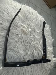 off-White Tm-thumb-2