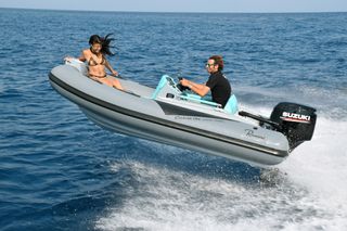 Ranieri International 2026 Cayman One Luxury Tender-thumb-4