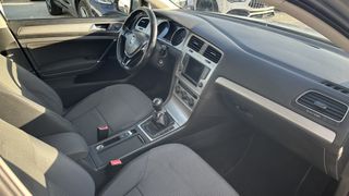 Volkswagen Golf 2016-thumb-6