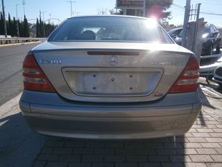 Mercedes-Benz C 200 2003 COMPRESSOR CLASSIC-thumb-5