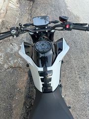 KTM 790 Duke 2023-thumb-10