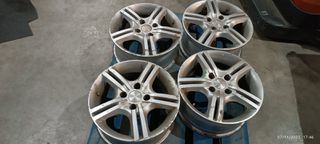 Clio iv
