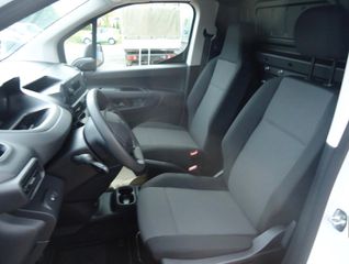 Peugeot Partner 2023-thumb-4