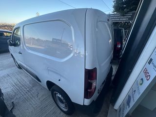 Peugeot Partner 2023-thumb-3