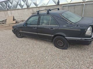 Mercedes W202 για ανταλλακτικά-thumb-1
