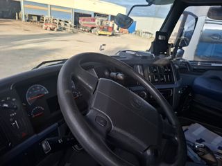 Καρότσα Κουρτίνα Volvo 2009 Fh 440-thumb-4