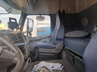 Καρότσα Κουρτίνα Volvo 2009 Fh 440-thumb-6