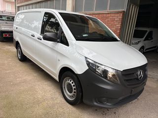 Mercedes-Benz Vito 2023 116 Long 163ps*3Θεσεις*Euro6d*Navi*Full Extra*Book Service*-thumb-3