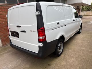 Mercedes-Benz Vito 2023 116 Long 163ps*3Θεσεις*Euro6d*Navi*Full Extra*Book Service*-thumb-4