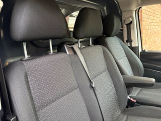 Mercedes-Benz Vito 2023 116 Long 163ps*3Θεσεις*Euro6d*Navi*Full Extra*Book Service*-thumb-19