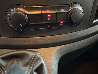 Mercedes-Benz Vito 2023 116 Long 163ps*3Θεσεις*Euro6d*Navi*Full Extra*Book Service*-thumb-26