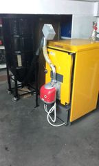 λέβητας και  καυστήρας πέλλετ με δεξαμενή ολοκληρωμένη μονάδα που καλύπτει θερμικά πάνω από 200τμ