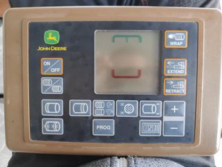 Πρέσες John Deere 2007 592-thumb-10