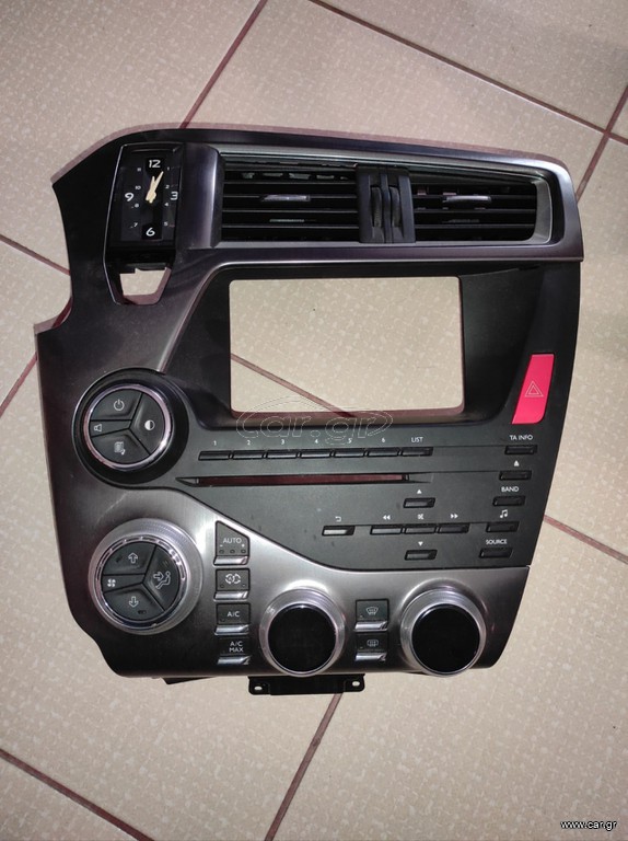 KONΣΟΛΑ DS5