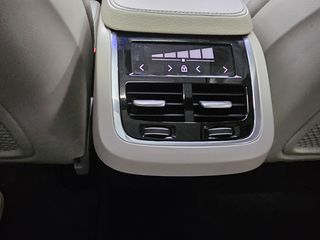 Volvo XC 90 2021 B3 234hp-thumb-14