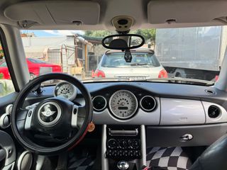 Mini Cooper 2003-thumb-35