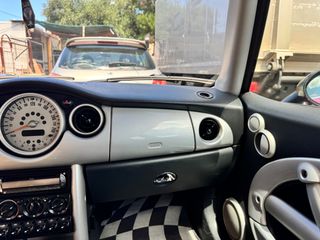 Mini Cooper 2003-thumb-22