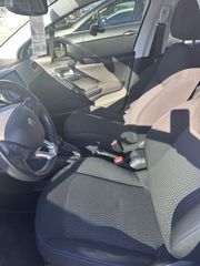 Peugeot 208 2019 premium-thumb-7
