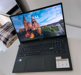 Asus Vivobook 17,3  2024 QWERTZ