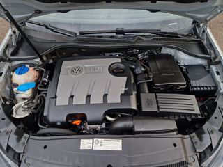 Volkswagen Golf 2012 LOOK GTD MK6-thumb-12