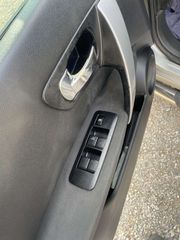 Nissan Qashqai 2008 1.5 dCi SUN ROOF-thumb-37
