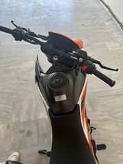 KTM 390 SMC R 2025-thumb-6
