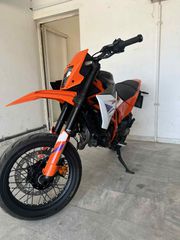 KTM 390 SMC R 2025-thumb-8