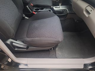 Mitsubishi L200 2013-thumb-13
