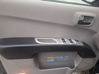 Mitsubishi L200 2013-thumb-23
