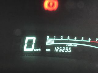 Toyota Yaris 2010-thumb-9