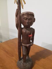 Πωλείται ξύλινο αγαλματίδιο Παπούα Νέα Γουινέα