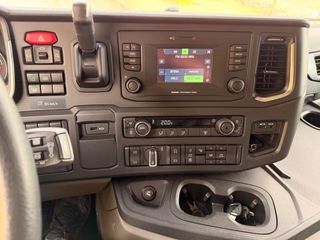 Ψυγείο Scania 2020 P410 Retarder Schmitz φρουτάδικος 2.70 ύψος εσωτερικό-thumb-17