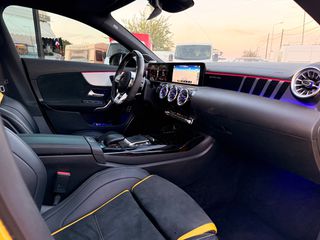 Mercedes-Benz CLA 45 AMG 2022 45s PERFORMANCE AERO KIT PANORAMA FULL EXTRA-thumb-12