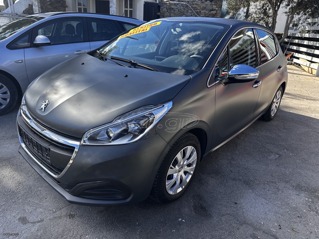 Peugeot 208 2015