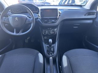 Peugeot 208 2015-thumb-9
