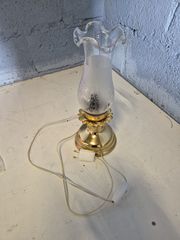 επιτραπεζιο φωτιστικο δεκαετιας 90