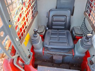 Φορτωτάκι Neuson 2009 701 SP-thumb-5