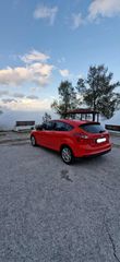 Ford Focus 2014-thumb-2