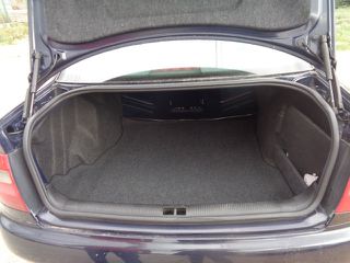 Audi A4 1997-thumb-13