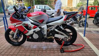 Yamaha YZF-R6 1999 YZF-R6-thumb-1
