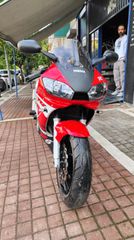 Yamaha YZF-R6 1999 YZF-R6-thumb-3