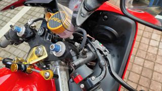 Yamaha YZF-R6 1999 YZF-R6-thumb-6
